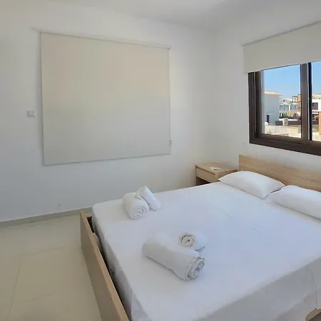Sunshine Villa *